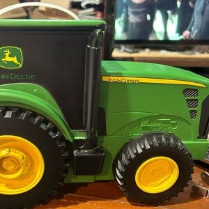 ERTL John Deere Farm Tractor Toy Car Vehicles Carry Case